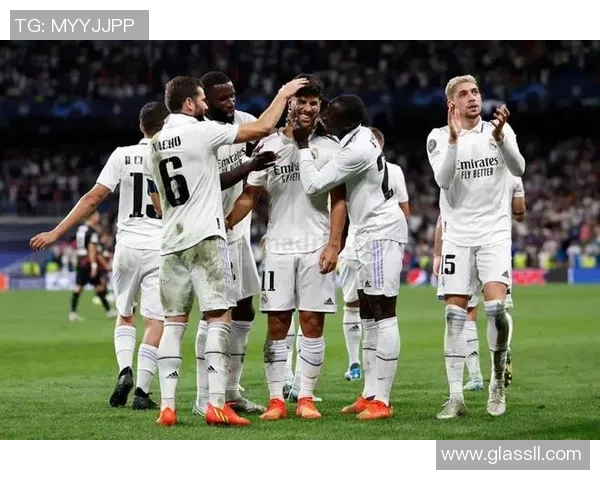 罗马U19对决皇家马德里U19青少年足球赛精彩回顾与分析 罗马U19对决皇家马德里U19青少年足球赛精彩回顾与分析